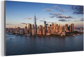 Wanddecoratie Metaal - Aluminium Schilderij Industrieel - New York - Skyline - Boot - 40x20 cm - Dibond - Foto op aluminium - Industriële muurdecoratie - Voor de woonkamer/slaapkamer