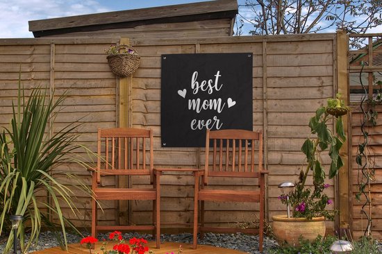 Citation de la fête des mères `` meilleure maman de tous les temps '' sur fond noir affiche de jardin 50x50 cm