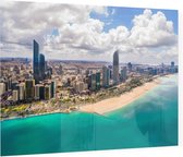 Aerial skyline en kustlijn van Abu Dhabi stad - Foto op Plexiglas - 80 x 60 cm