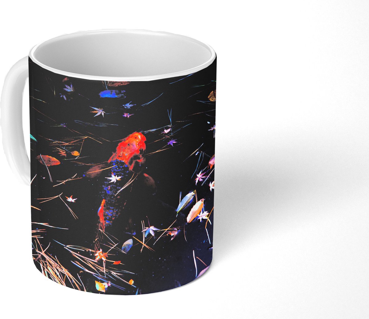 Mok - Koffiemok - Een gekleurde koi karper in een vijver - Mokken - 350 ML - Beker - Koffiemokken - Theemok