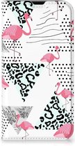 Telefoonhoesje Personaliseren Geschikt voor iPhone 13 Pro Bookstyle Case Flamingo Triangle