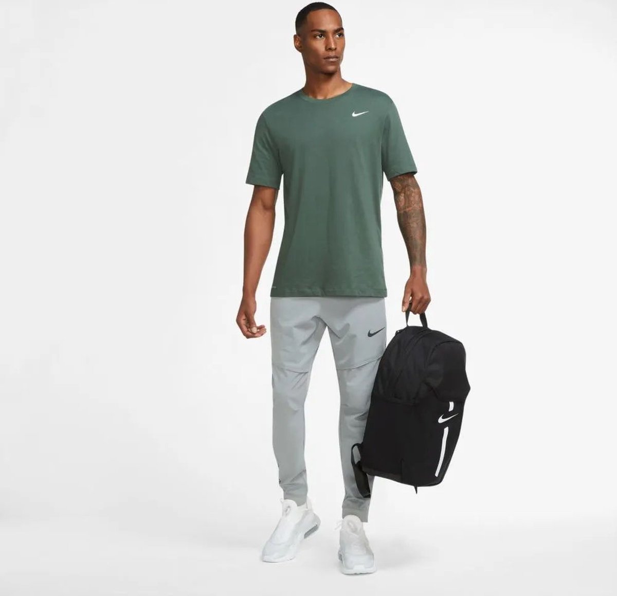 Nike - Academy Team Backpack - Football Backpack-One Size | bol.com