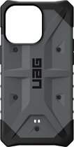 UAG - Pathfinder iPhone 13 Pro Hoesje - zilver