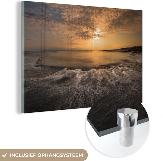 Glasschilderij - Water - Landschap - Zout - Zon - Wolken - Schilderij glas - Muurdecoratie - 150x100 cm - Glazen plaat - Foto op glas