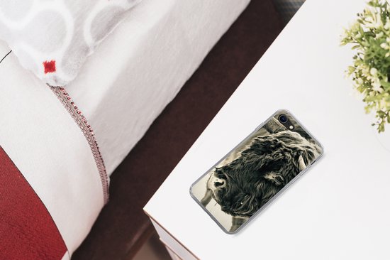 Coque iPhone SE 2020 - Highlander écossais - Neige - Cornes - Coque en Siliconen