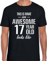 Awesome 17 year / 17 jaar cadeau t-shirt zwart heren 2XL