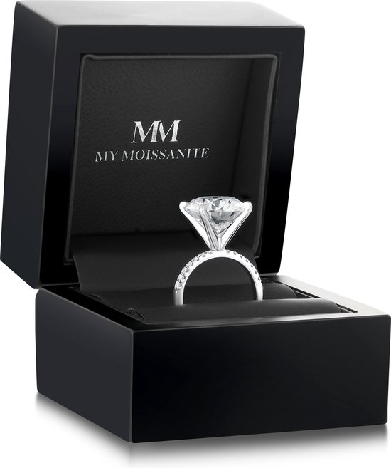 Finesse - Bague de fiançailles moissanite en or blanc 14 carats avec pierres latérales - 7 carats