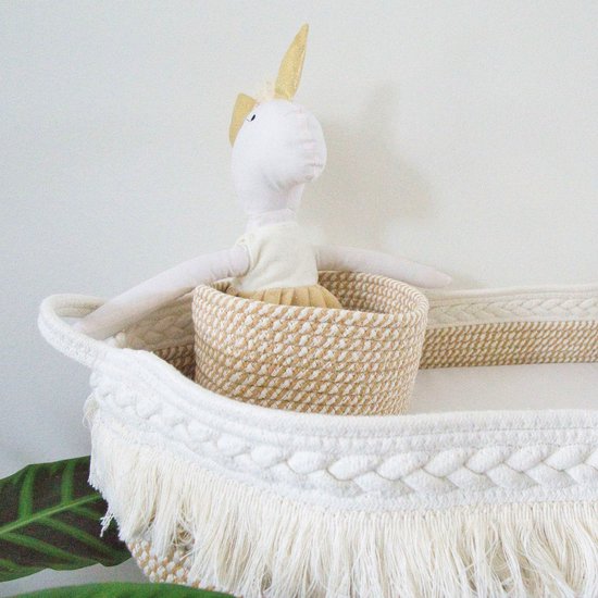 Joyofbaby® Aankleedkussens - Verschoonmand - Inclusief dik matras - Grote Verschoonmand - Babykamer - Verschoonmand van 100% Biologisch Katoen - Baby changing basket - Mozes mand- XL - Inclusief Luiermandje