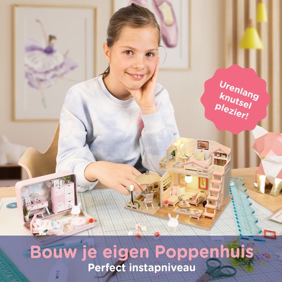 Crafts&Co Bouwpakketten Volwassenen & Kinderen - Houten Poppenhuis - Miniatuur Bouwpakket Roze Kamer - Crafts&Co