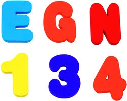 foto van Munchkin Badletters & Nummers 36 Letters en Getallen voor in Bad! - Bad Foam Speelgoed - Badspeelgoed voor Jongens en Meisjes - Leerrijk voor Kinderen! - Vanaf 24 Maanden