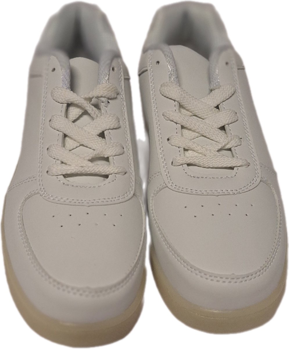 THE BOOTS-SNEAKER-WHITE-TRANSPARANT SOLE-CLASSIC STYLE-40