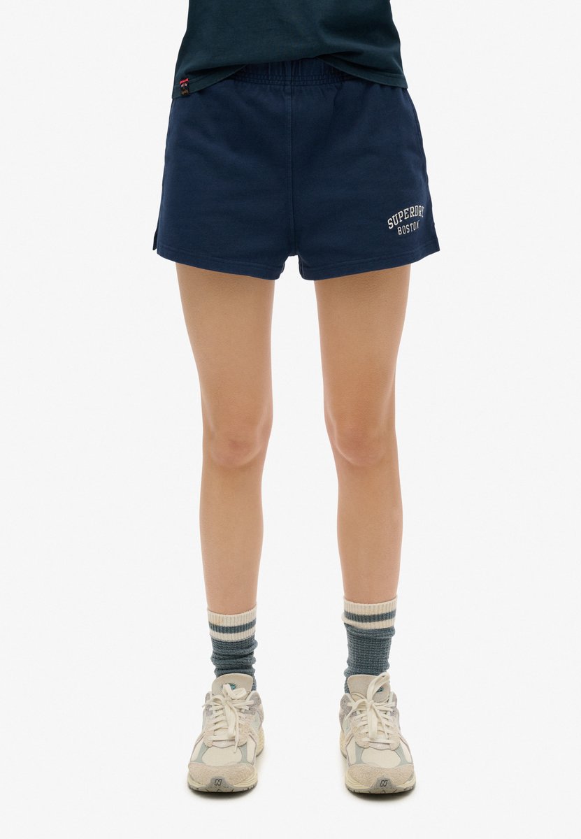 Superdry Athletic Essentials grafische short Dames Korte broeken Marineblauw