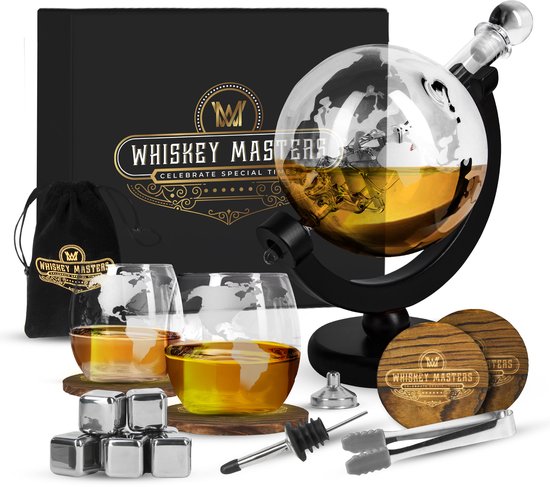 Whiskey Masters Whiskey Karaf - Wereldbol - Luxe Whisky Karaf Set - 0,9 L - Decanteer karaf - Whiskey Set - Incl. 8 RVS Whiskey Stones, 2 Whiskey Glazen & Extra Accessoires