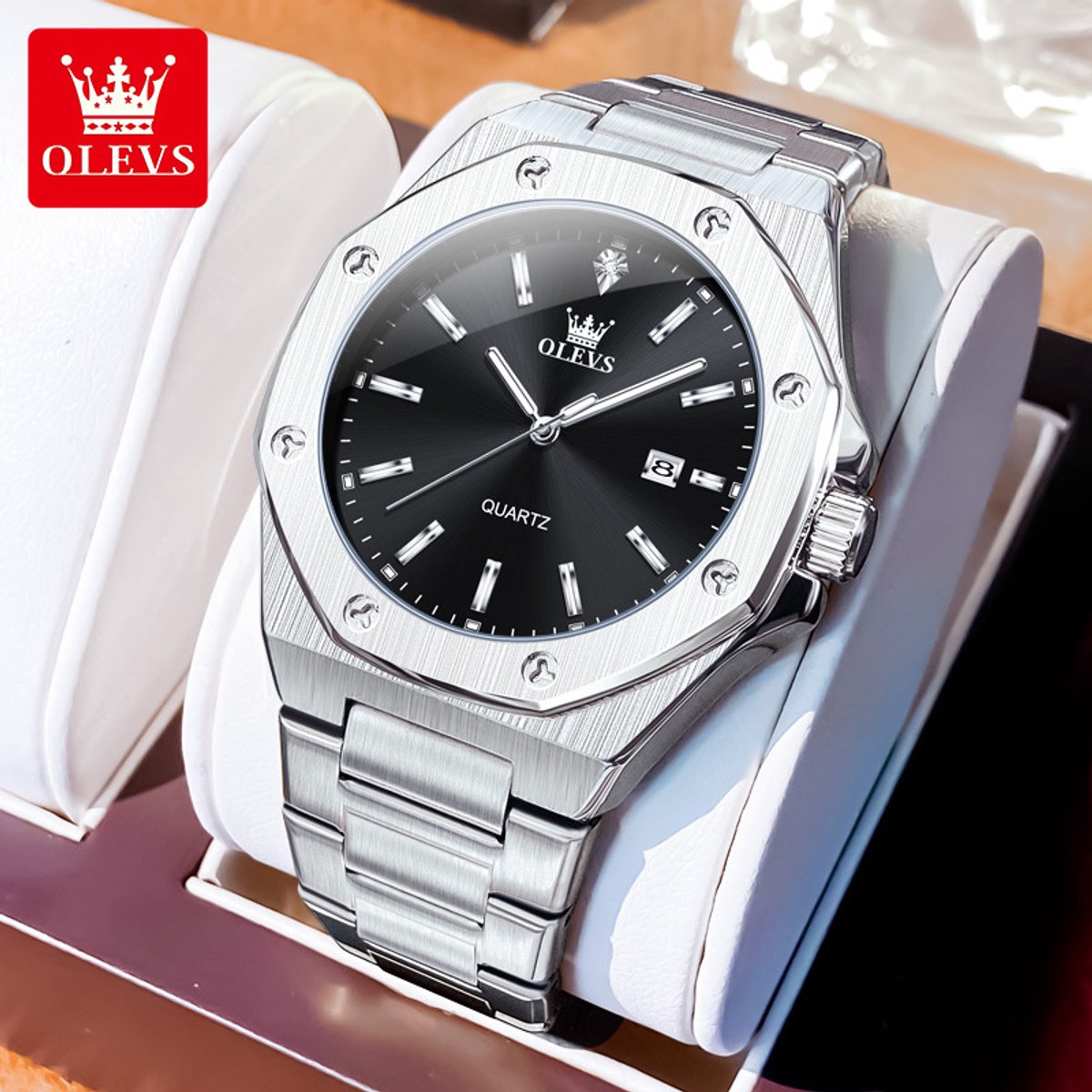 HO-3613.z-zw : Olevs tijdloos 8 hoekig zilverkl edelstaal horloge, zwart wijzerplaat, dagaanduiding