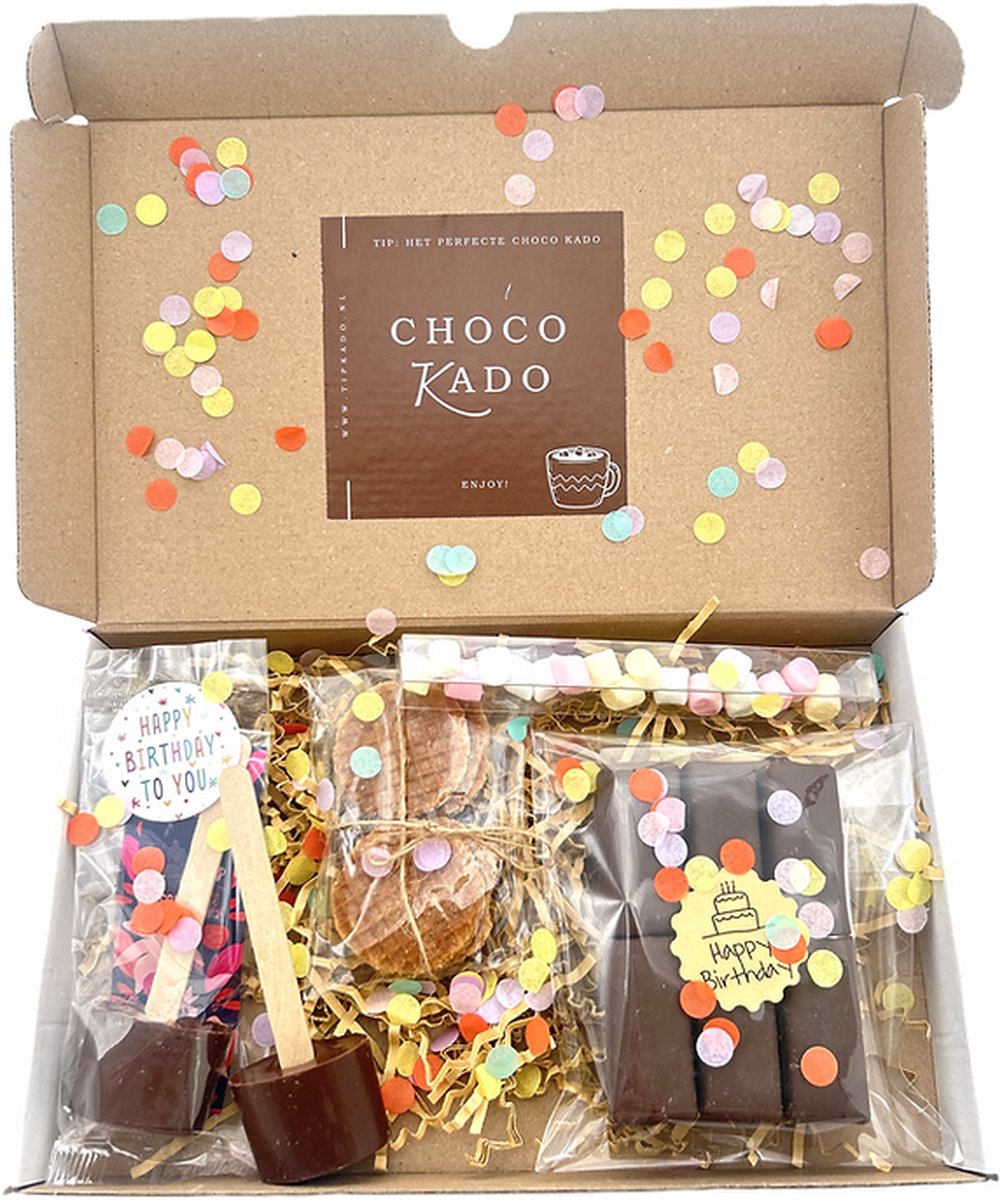 Birthday choco brievenbus cadeau - verjaardag - chocolade - marshmallows - stroopwafels