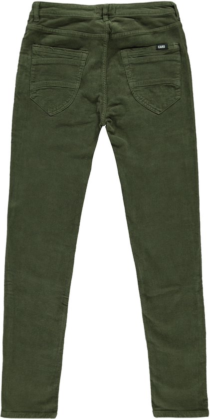 Achterkant van een groene corduroy broek met slim fit pasvorm en vijf zakken.