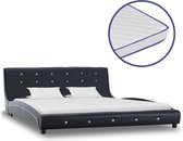 Decoways - Bed met traagschuim matras kunstleer zwart 160x200 cm