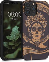 kwmobile telefoonhoesje compatibel met Apple iPhone 13 Pro Max - Hoesje met bumper in lichtbruin / zwart - kersenhout - Diá de los Muertos design