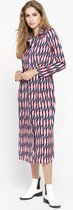 LOLALIZA Lange overhemd jurk met grafische print - Fuchsia - Maat 38