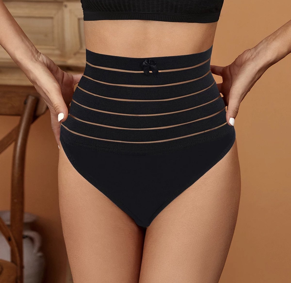 Wow Peach String Shaper Zwart Maat Large | New Thong Shaper | Corrigerend string | Onzichtbare string | String met hoge taille | Shape wear | High waist string |Dames | Correctie ondergoed|Naadloos string | seamless thong | Afslank