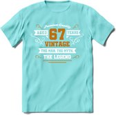 67 Jaar Legend T-Shirt | Goud - Wit | Grappig Verjaardag en Feest Cadeau Shirt | Dames - Heren - Unisex | Tshirt Kleding Kado | - Licht Blauw - M