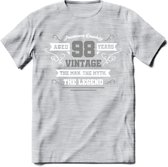 98 Jaar Legend T-Shirt | Zilver - Wit | Grappig Verjaardag en Feest Cadeau | Dames - Heren - Unisex | Kleding Kado | - Licht Grijs - Gemaleerd - L