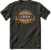 Premium Since 1924 T-Shirt | Zilver - Goud | Grappig Verjaardag en Feest Cadeau Shirt | Dames - Heren - Unisex | Tshirt Kleding Kado | - Donker Grijs - L