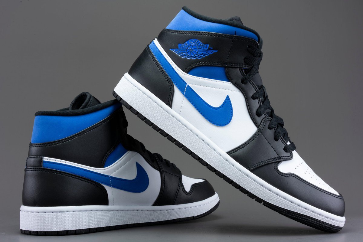 NIKE AIR JORDAN 1 MID ''WHITE BLACK RACER BLUE'' 554724-140 Maat 45  Wit;Zwart;Blauw | bol.com