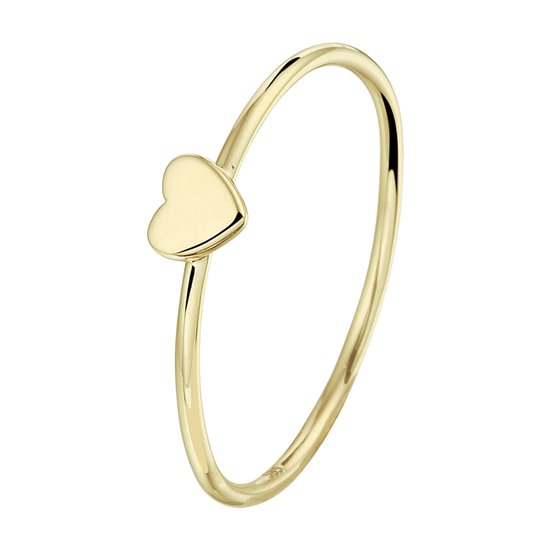 Bague dorée avec un dessus en forme de cœur.