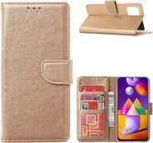 LuxeBass Hoesje geschikt voor Samsung Galaxy A02S - Bookcase Goud - portemonnee hoesje - telefoonhoes - gsm hoes - telefoonhoesjes