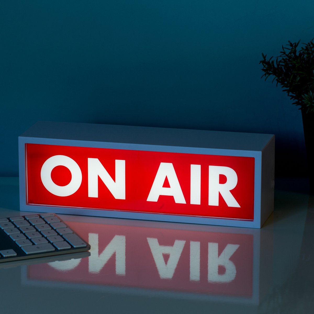 Paladone On Air Lamp
