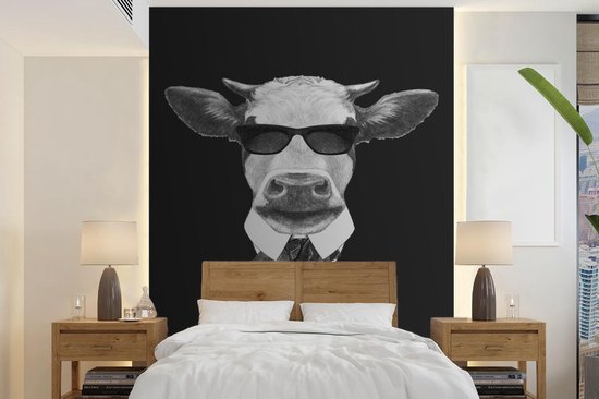 Papier peint - Papier peint photo Vache - Lunettes de soleil - Zwart - Wit - Largeur 190 cm x hauteur 260 cm