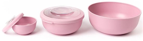 Trois bols roses avec couvercles, dont deux avec le couvercle mis et un couvercle séparé.