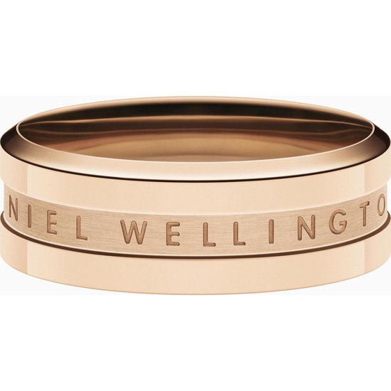 Bague or rose avec gravure "DANIEL WELLINGTON".