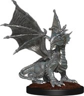 Dungeons and Dragons Miniatures - Nolzur's Marvelous - Silver Dragon Wyrmling and Halfing Child - Miniatuur - Ongeverfd