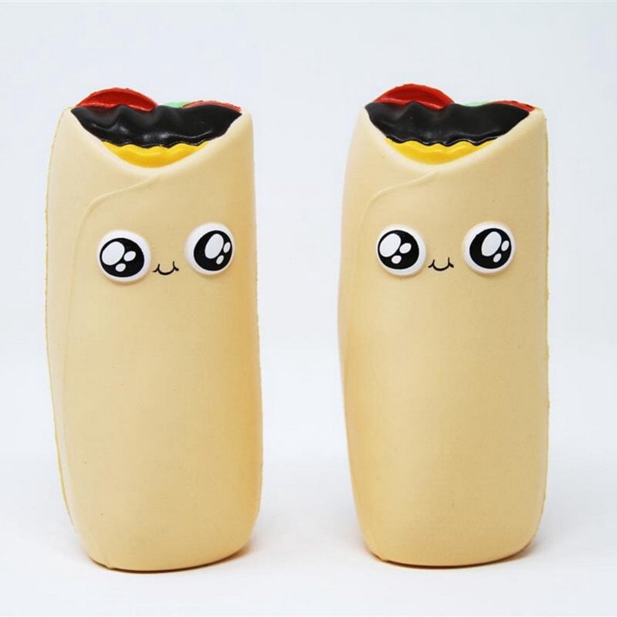 Throw Throw Burrito – Exploding Kittens - Hilarisch Partyspel – Kaartspel voor Familie en Vrienden - Gooi met Squishy Burrito's! - Nederlandstalig — afbeelding 3