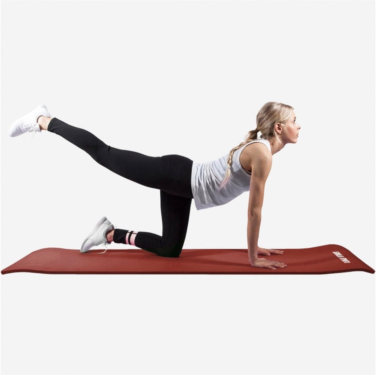 Gorilla Sports Yogamat Deluxe - Fitnessmat - Robijn thumbnail 4