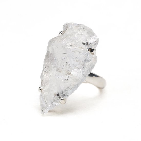 Deva Loves Bergkristal Speerpunt Ring