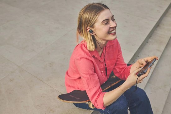 Bedrade In-Ear USB-C Gaming Headset met Omgevingsgeluid en Stemgerichte Microfoon — afbeelding 2