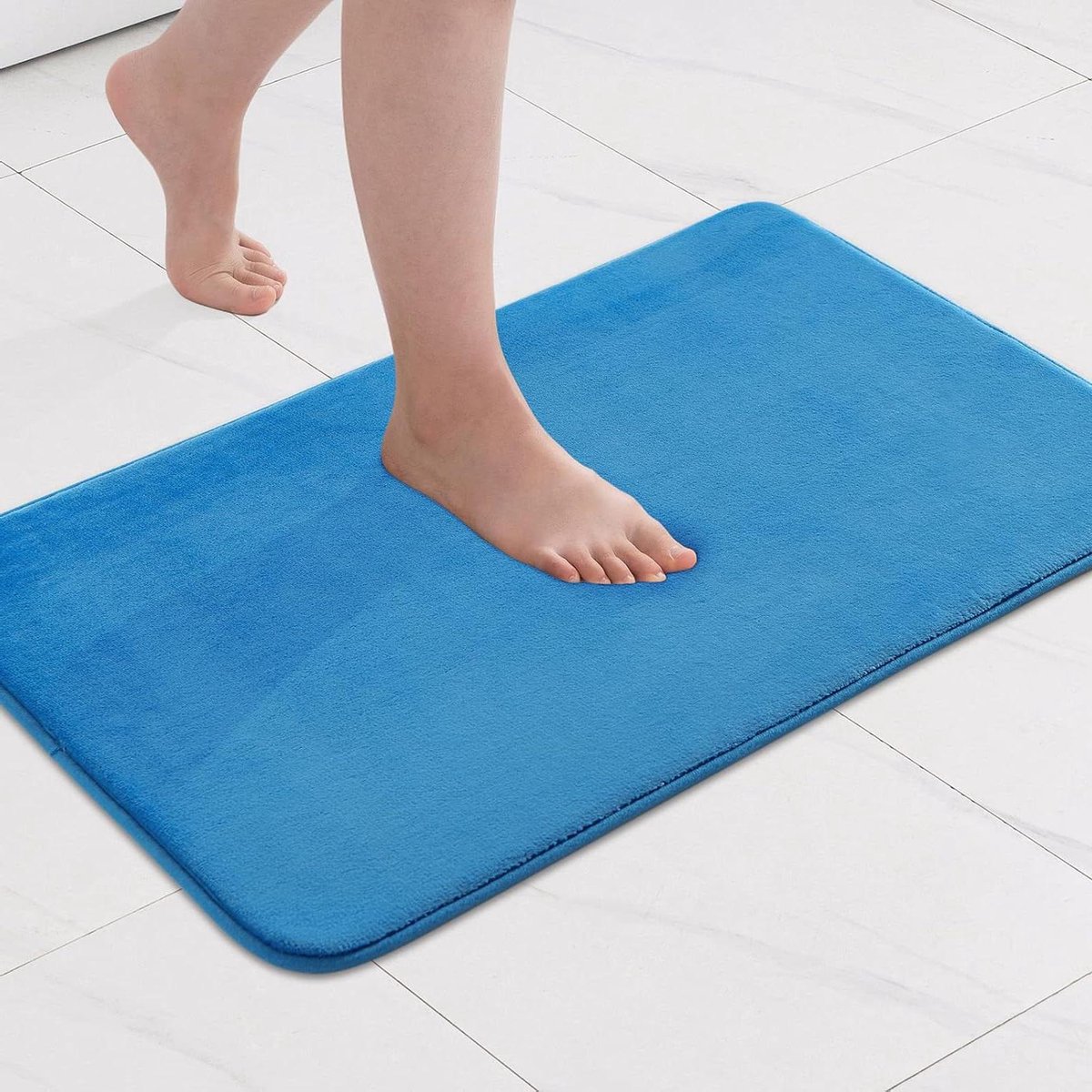 Traagschuim badmat - Zeeblauw - Antislip mat voor badkamer en woonkamer 50 x 80 cm