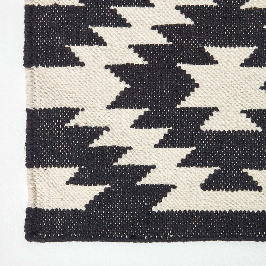 Homescapes Tapis Kilim en coton à motif géométrique noir et blanc - Zurich - 66 x 200 cm
