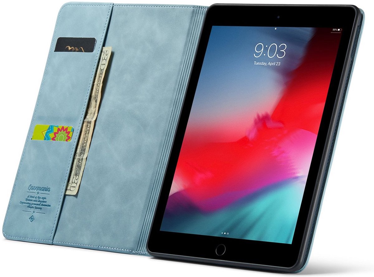 CaseMania Bookcase hoesje met Standaard geschikt voor iPad 10.2 (7e t/m 9e generatie) - Effen Aqua Blauw - Kunstleer