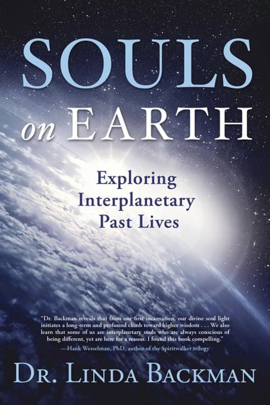Livre 'Souls on Earth' par Dr. Linda Backman, avec la Terre et le ciel étoilé sur la couverture.