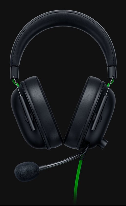 Zwarte Razer gaming headset met groene accenten, voorkant.