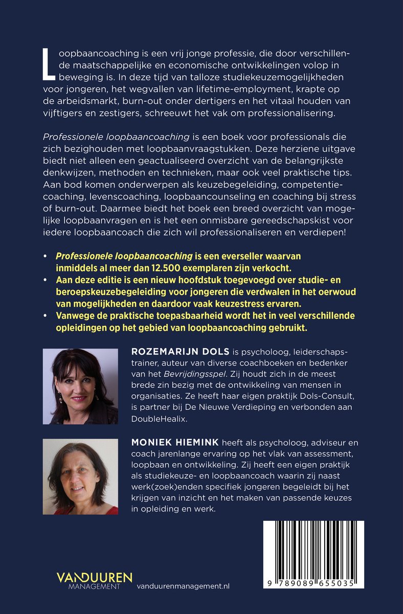 Roze en grijze portretten van de auteurs, Rozemarijn Dols en Moniek Hiemink.