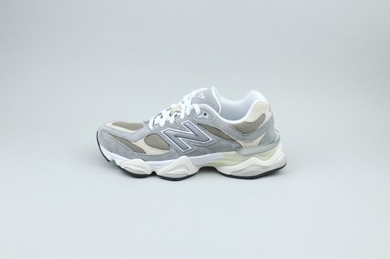 New Balance 9060 « Slate Gray Arid Stone » taille 44,5