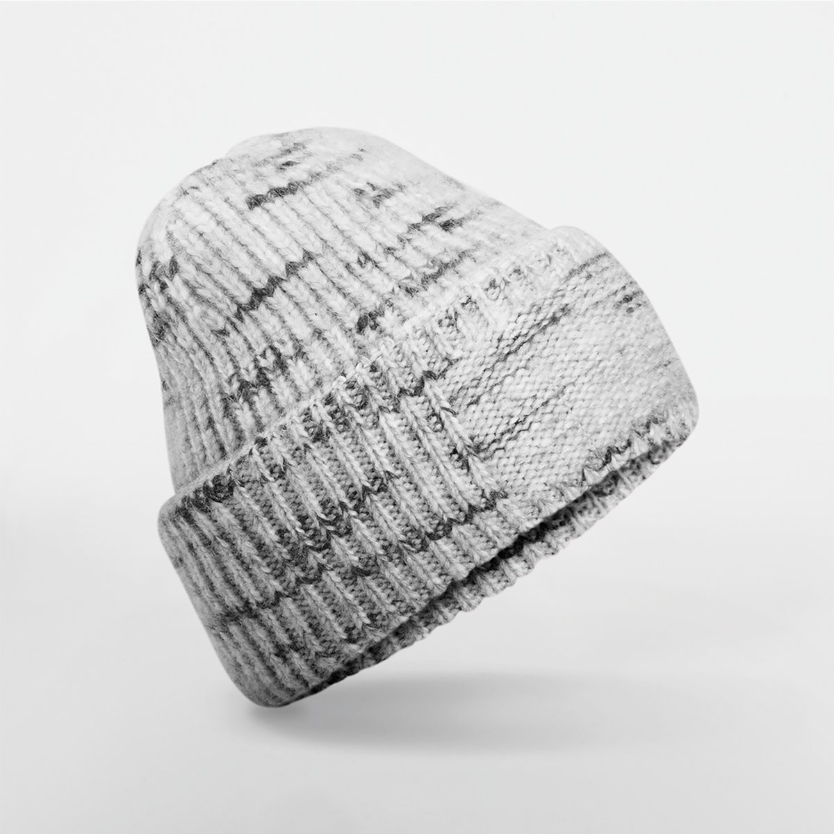 Beechfield Grof gebreide muts met patch B330R - Cloudy Haze - One size