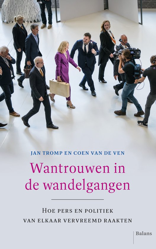 Wantrouwen in de wandelgangen - cover