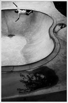 JUNIQE - Poster met kunststof lijst Kidney x Slasher -60x90 /Grijs &