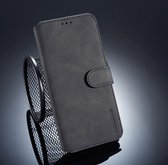 DG.MING Retro Oil Side Horizontal Flip Case voor Galaxy A9 (2018), met houder & kaartsleuven & portemonnee (zwart)